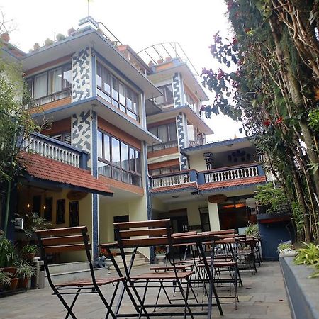 Bouddha Green Hotel Катманду Экстерьер фото