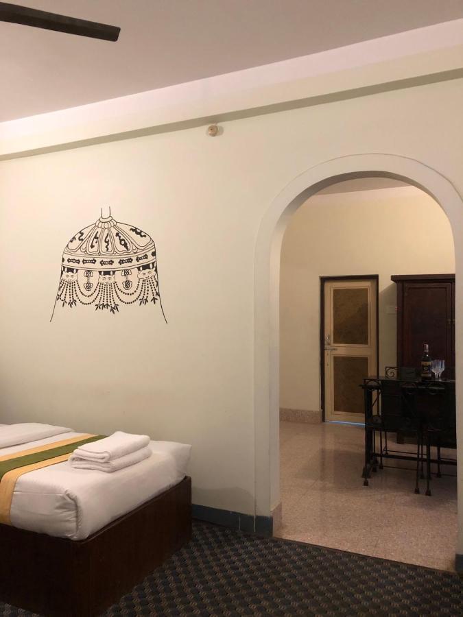 Bouddha Green Hotel Катманду Экстерьер фото