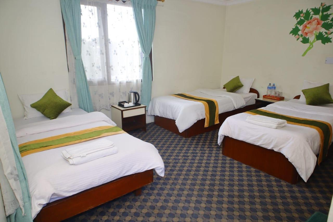 Bouddha Green Hotel Катманду Экстерьер фото