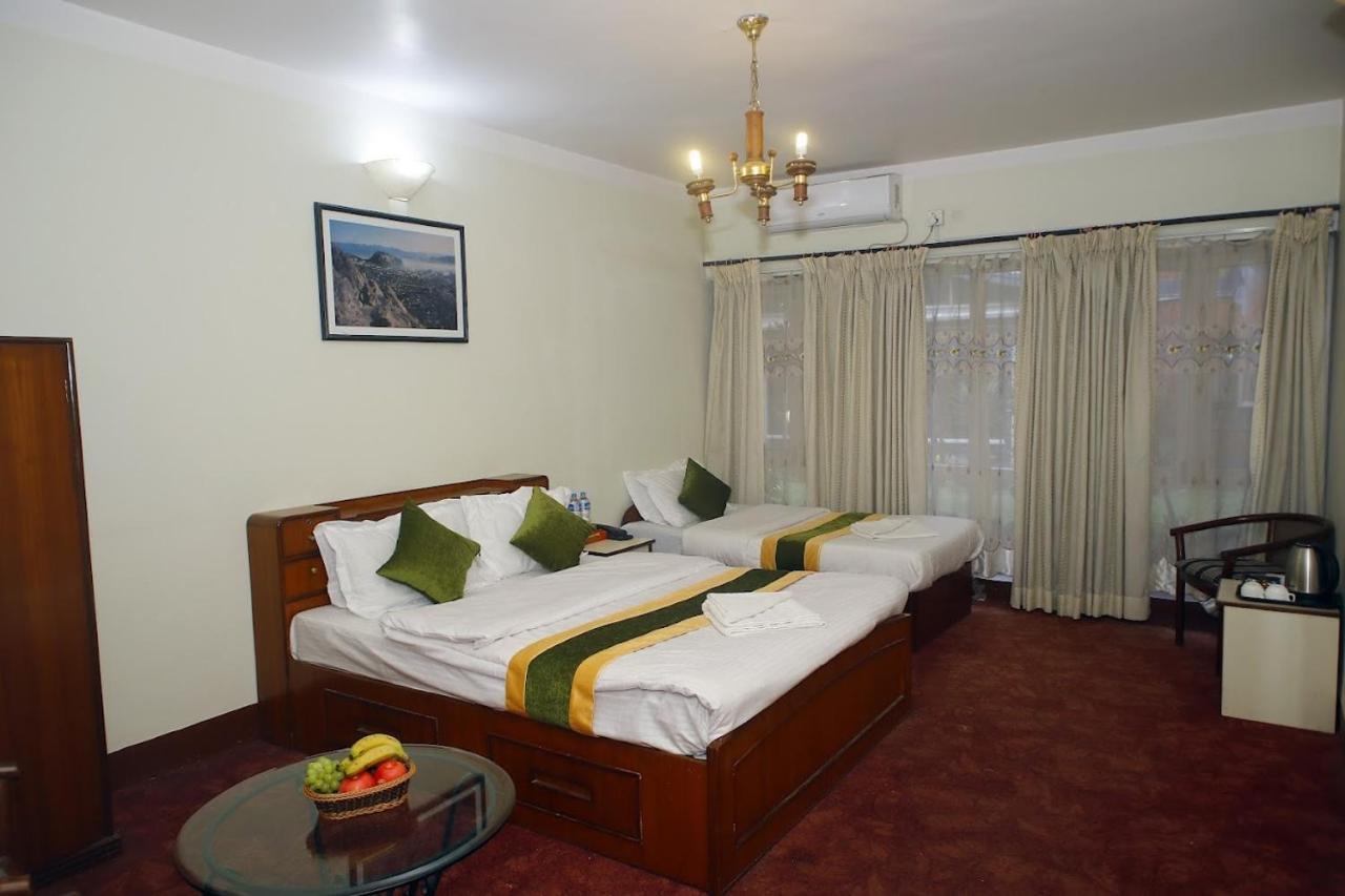 Bouddha Green Hotel Катманду Экстерьер фото
